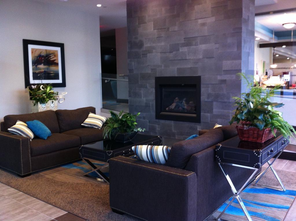 Wyndham Garden Niagara Falls Fallsview Экстерьер фото