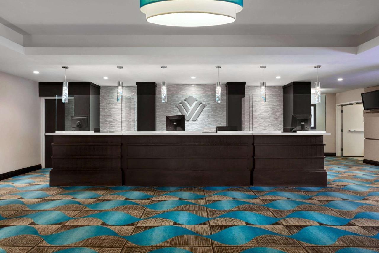Wyndham Garden Niagara Falls Fallsview Экстерьер фото
