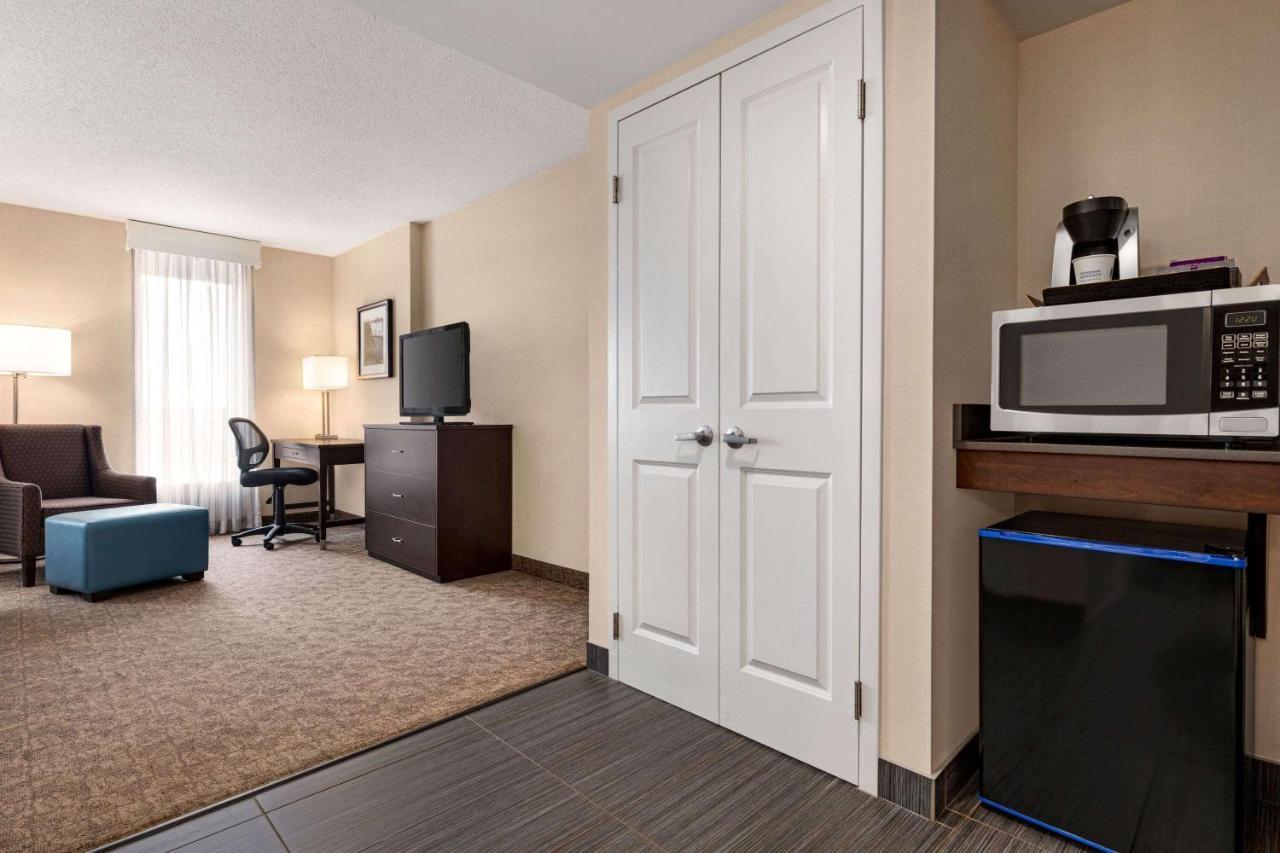 Wyndham Garden Niagara Falls Fallsview Экстерьер фото